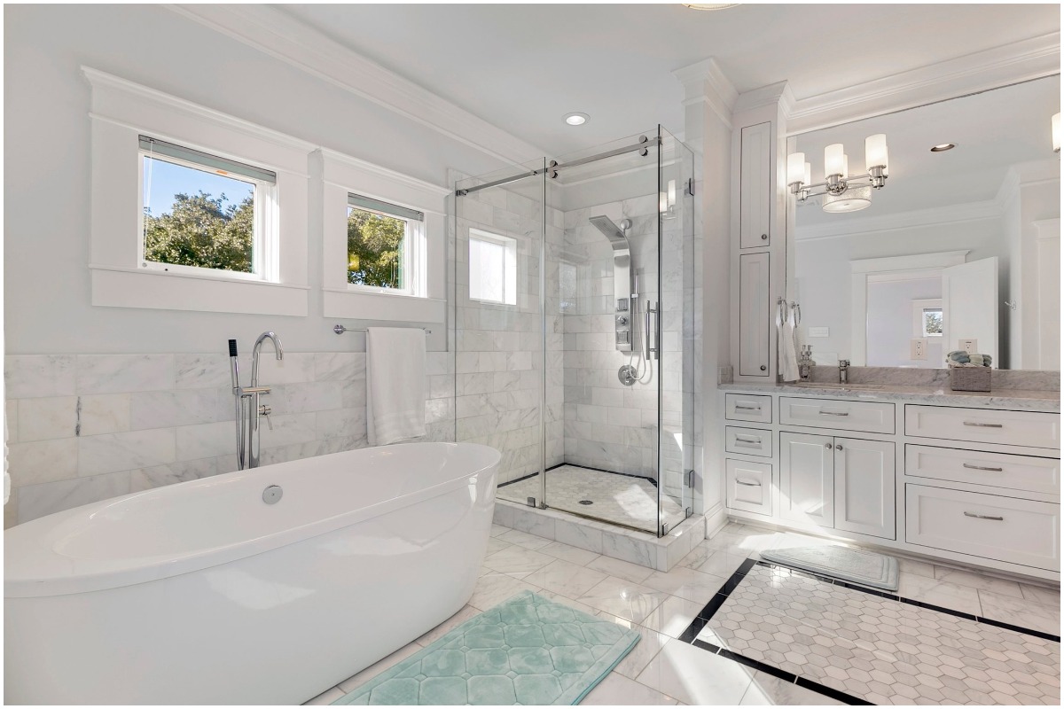 Elegant white bathroom